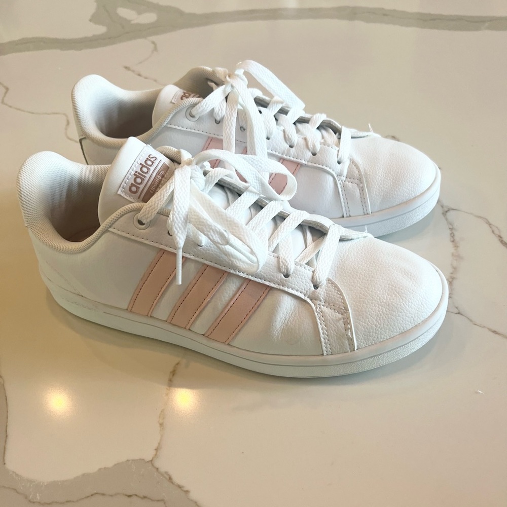 AdidasNEO cloud foam tennis shoes